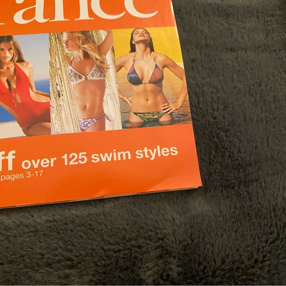 Victoria's Secret Catalogs 2009 (set of 6) - Picture 6 of 14